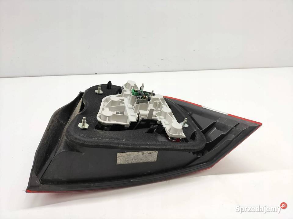LAMPA TYŁ LEWA SEDAN Volvo S40 II 20042012 sprzedam