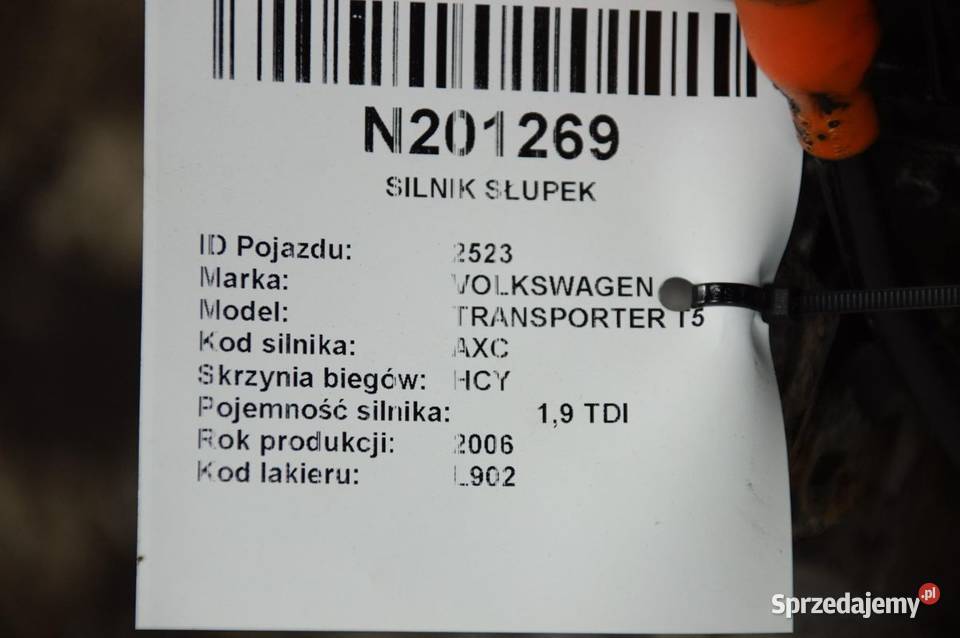 SILNIK SŁUPEK VOLKSWAGEN TRANSPORTER T5 AXC 19 Lipno