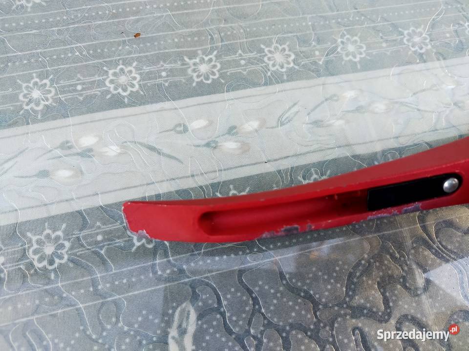 Kolczykownica do bydła sprzedam