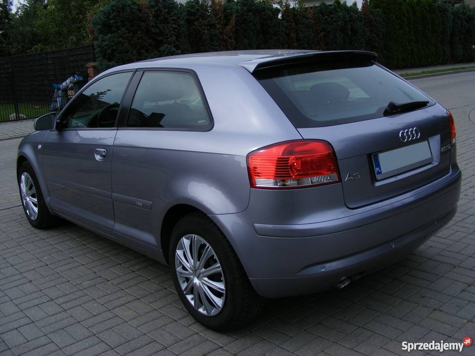 Audi A3 8P 140 PARKTRONIC DREWNO TEMPOMAT KLIMA welurowa tapicerka opolskie Grodków sprzedam