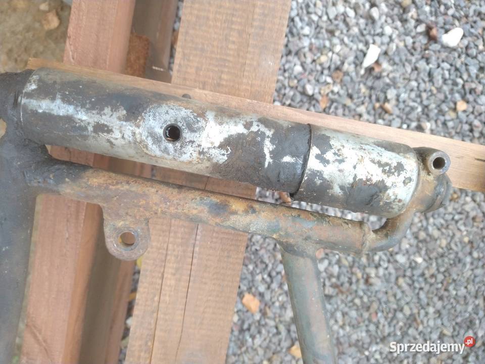 IŻ 49 suwaki tylne zawieszenie