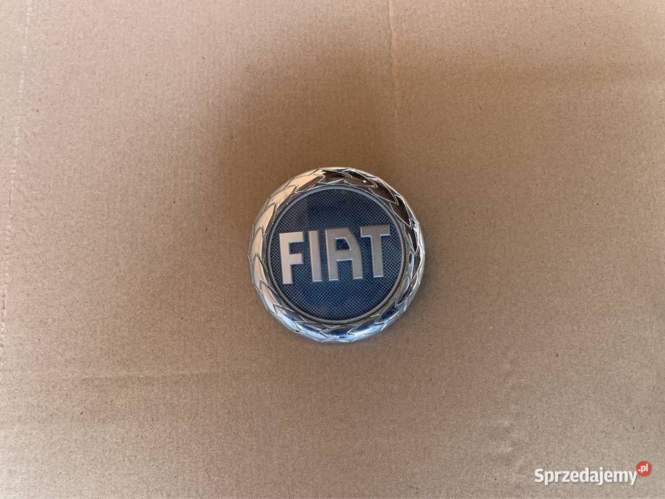 Emblemat znaczek Fiat Punto 2 II lift osobowe Szczecin