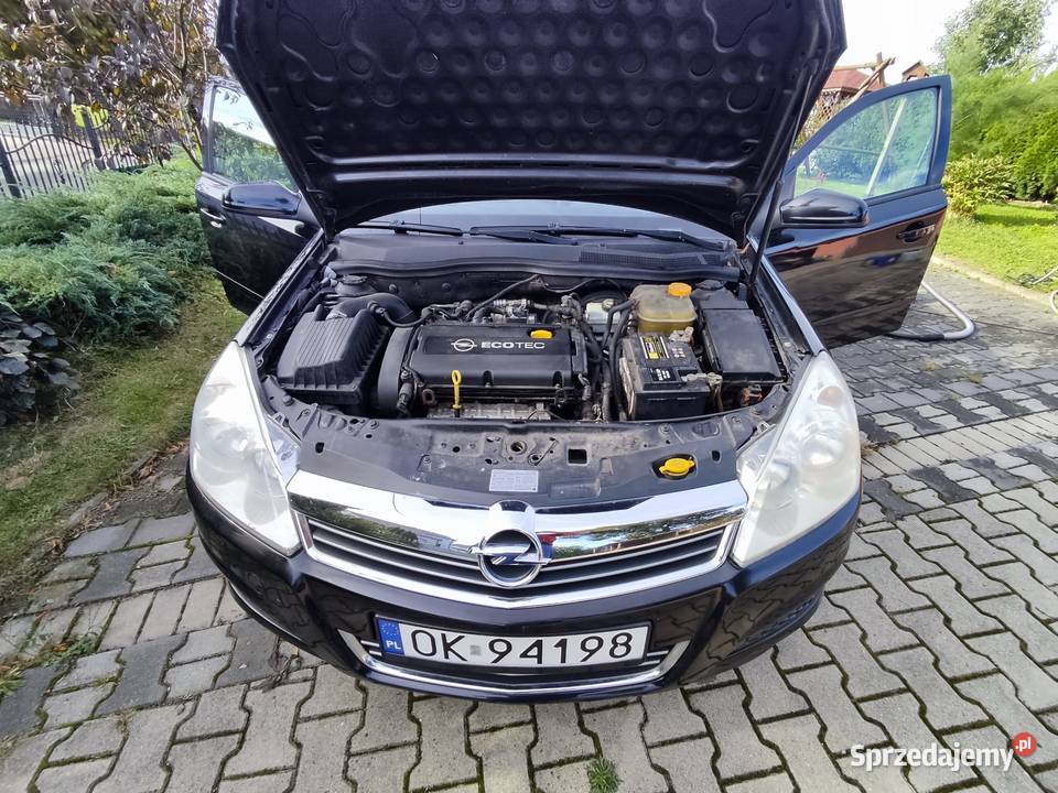 Astra H 2008 combi 16 Pb hak manual nówka kpl Łężce sprzedam