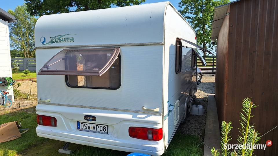 Lunar Zenith Four 2004 komfortowa przyczepa Legnica