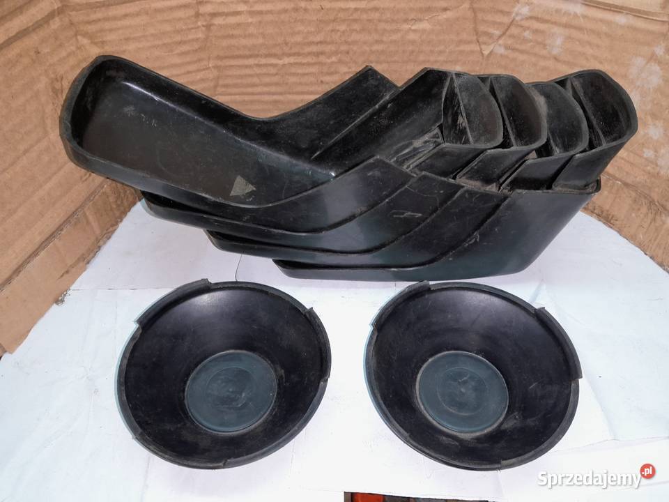 końcówki zderzaka trabant 601 Łódź sprzedam