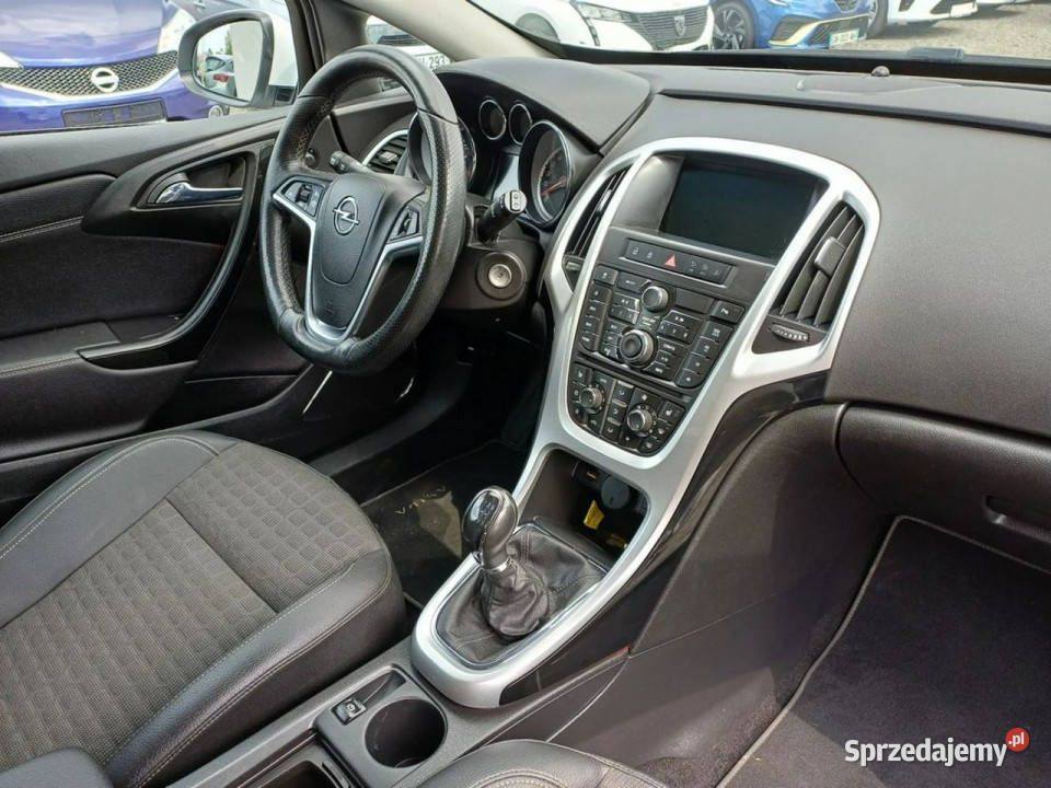 Opel Astra GTC PółSkóra BIXenon GrzaneFotele wspomaganie kierownicy Chrzanów