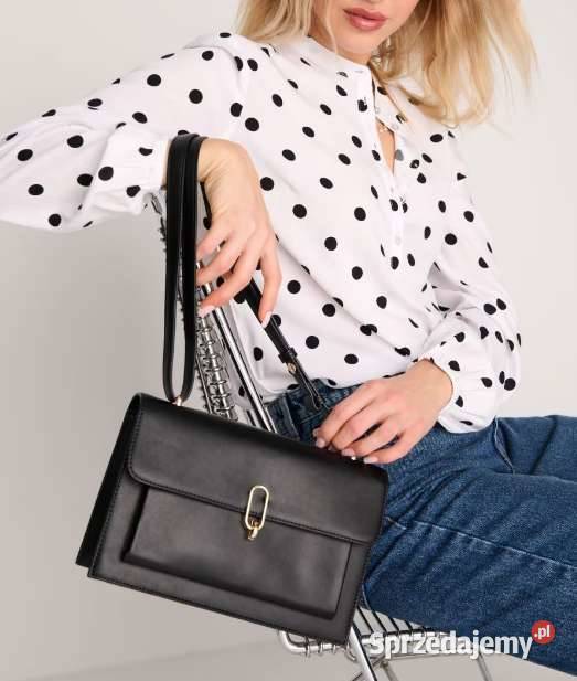 czarna torebka torba sinsay kopertowka Toruń