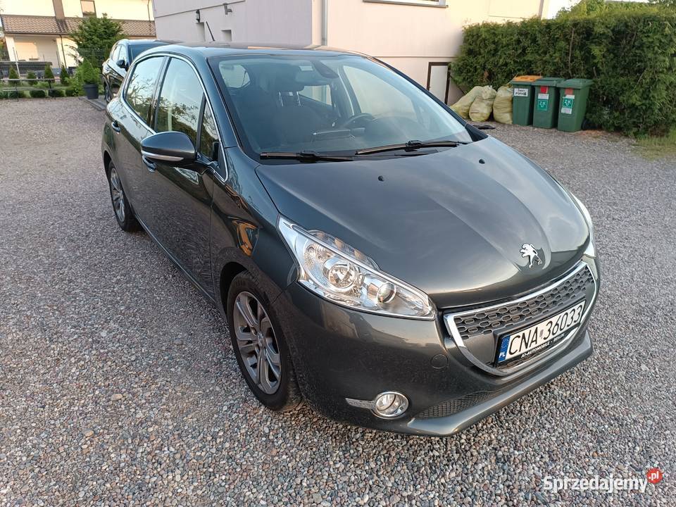 Peugeot 208 Allure 2013 16 benz Nakło nad Notecią