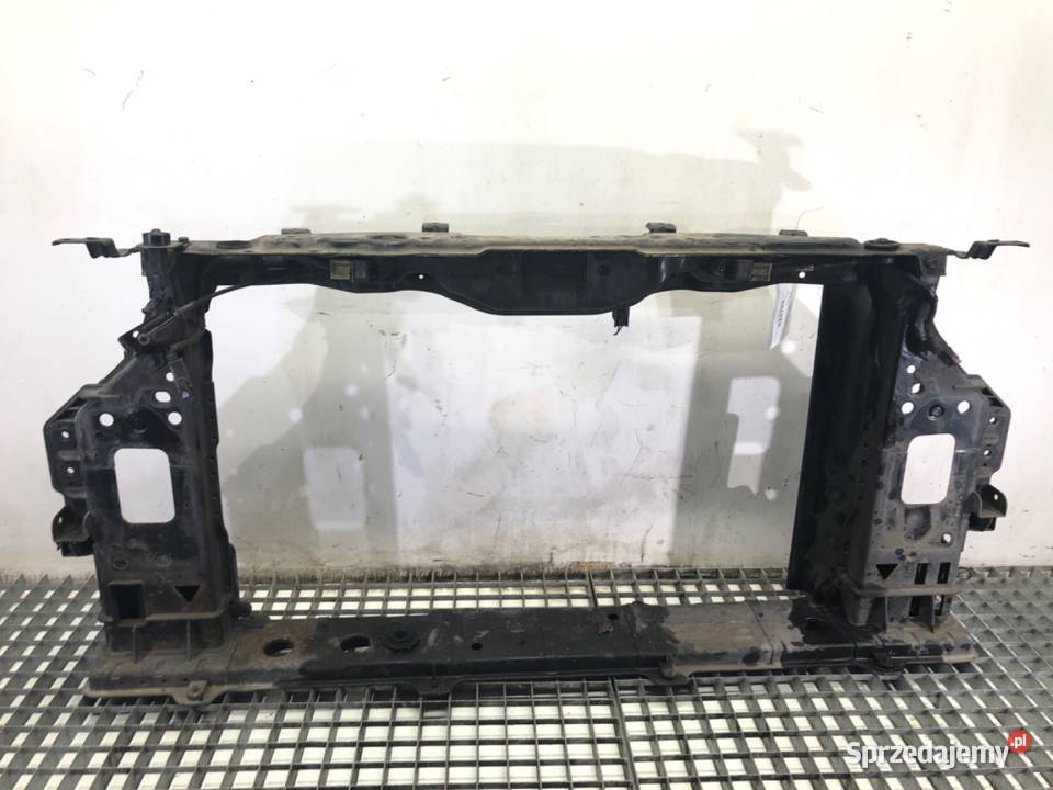 PAS PRZEDNI HYUNDAI i40 17 116 Hatchback osobowe