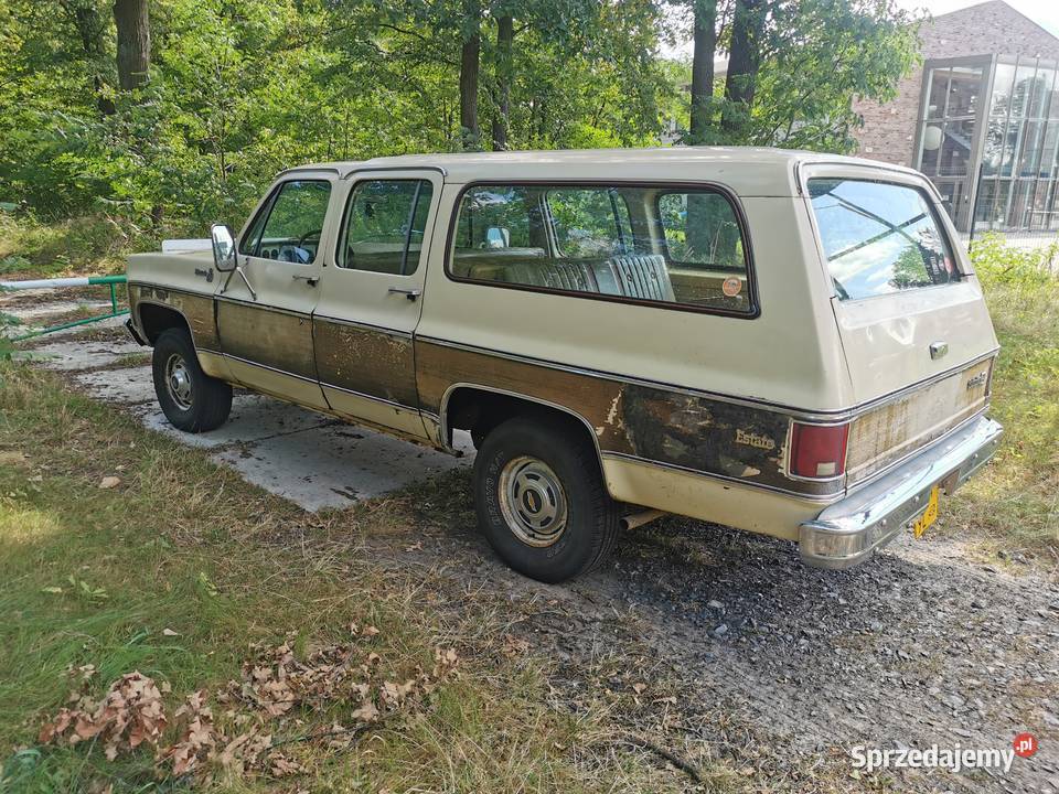 1977 Chevrolet suburban