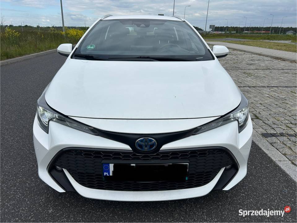 Toyota Corolla 18 hybryda 2022r pierwszy właściciel Corolla Tarnów