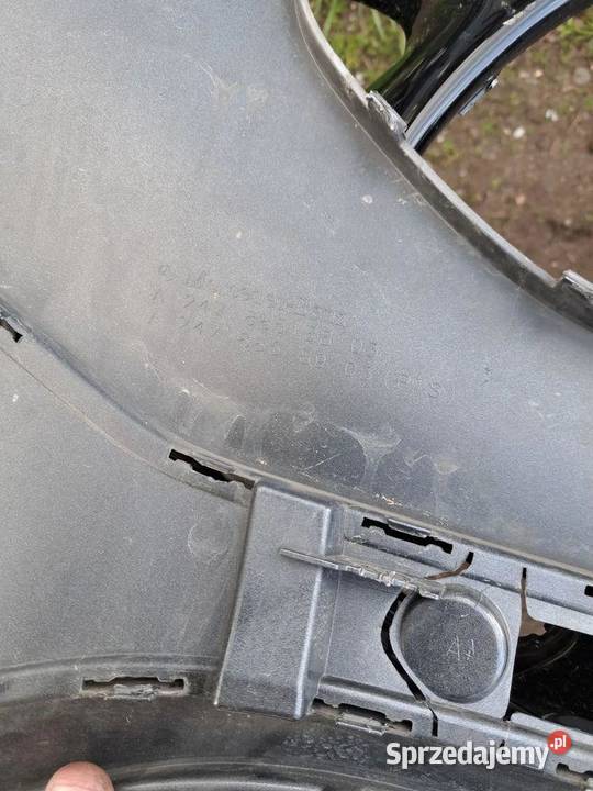 Zderzak przedni przód Mercedes GLA H247