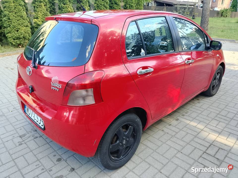 Toyota Yaris 10 2007 Celestynów