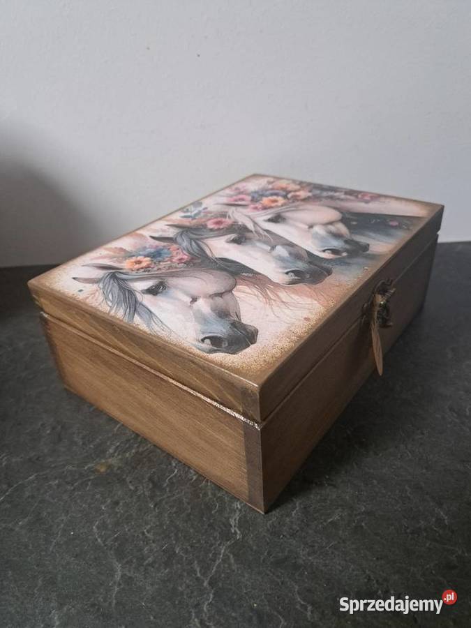 Szkatułka drewniana z końmi decoupage opolskie Kędzierzyn-Koźle
