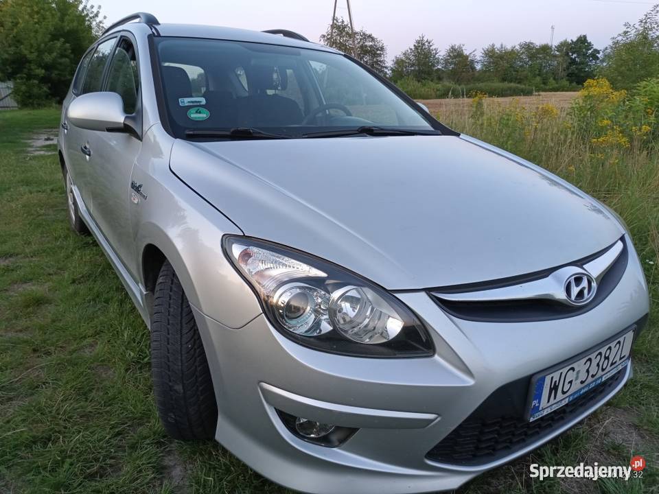 Hyundai i30 CW Blue 16CRDI Łańcuch 90 6bieg4L100 radio mazowieckie Łaskarzew sprzedam