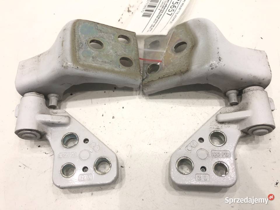 ZAWIASY KLAPY PRAWY TYŁ KOMPLET OPEL COMBO D Van Zawiasy, bolce i prowadnice