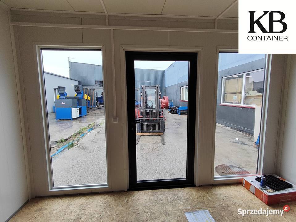 Czarny kontener 40 x 25 m z lamelami wewnątrz i Kędzierzyn-Koźle sprzedam