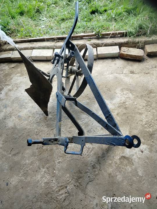 Przyczepka pług kultywator nieuszkodzony Brzesko