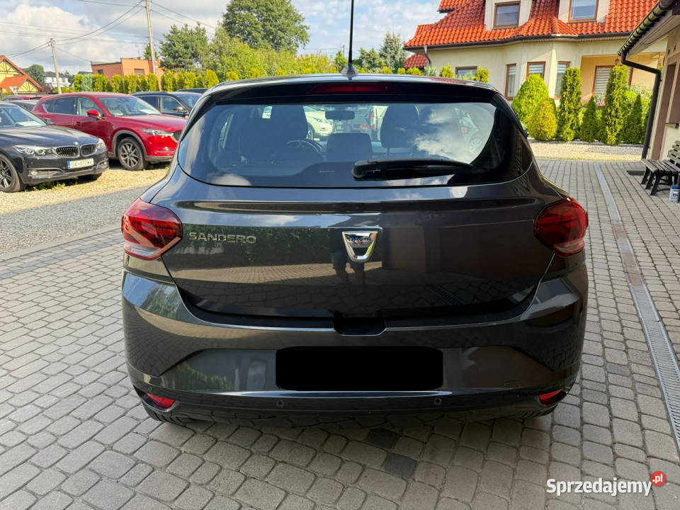 Dacia Sandero 10 SCe 66 Klima CarPlay III 2020 światła LED Sandero Orzech