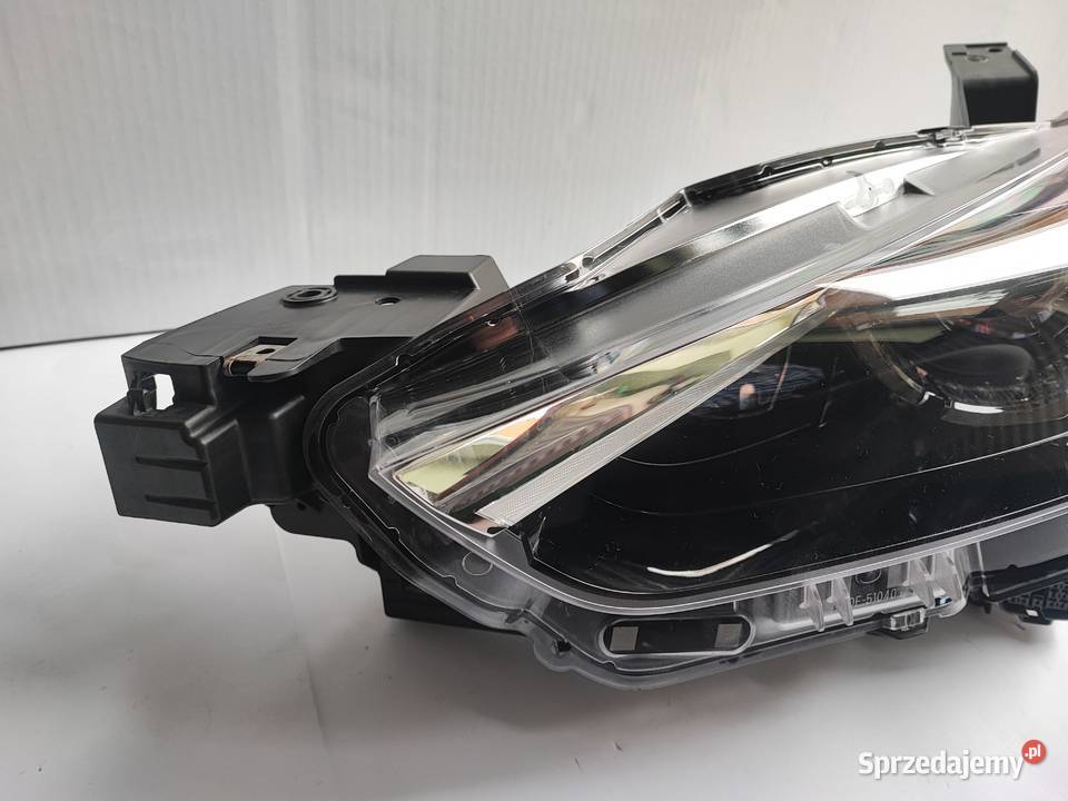 Lampa przednia Mazda CX3 13pin reflektor full Lipno