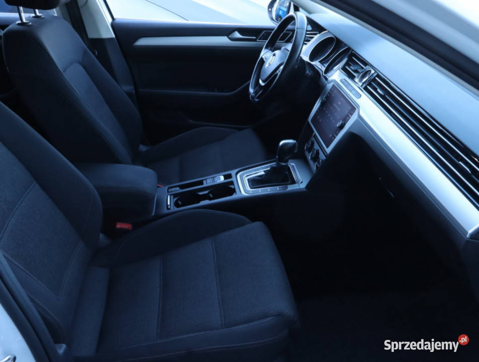 VW Passat 20 TDI Rok produkcji 2019