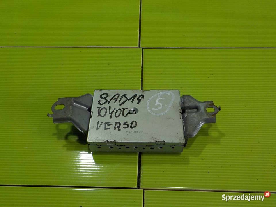 TOYOTA VERSO 10r modul multimediow 861A10F osobowe sprzedam