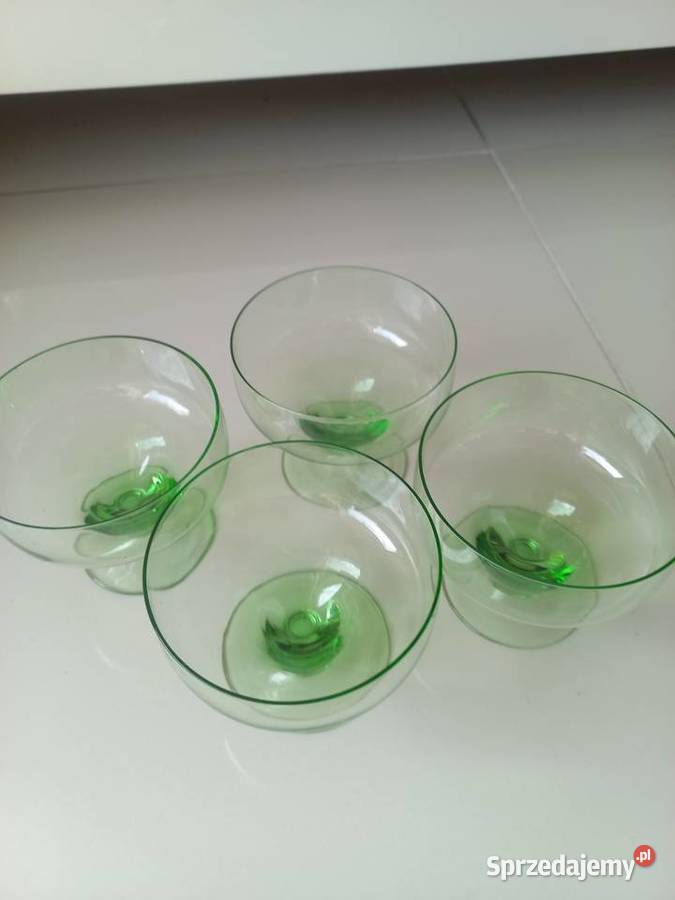 Kieliszki do szampana pucharki deserowe