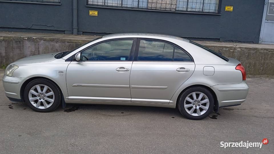 Toyota Avensis 2004 20 Ostrowiec Świętokrzyski