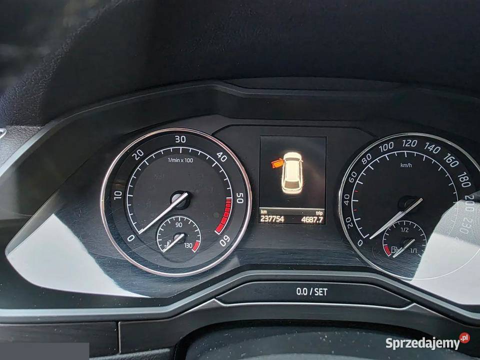 Skoda Superb 20 TDI Ambition 150 2018r Salon manualna mazowieckie Karolków Szwarocki sprzedam