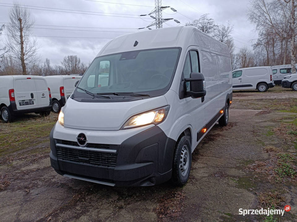Opel Movano Opel Movano Furgon 180 L4H2 15m3 RP Warszawa