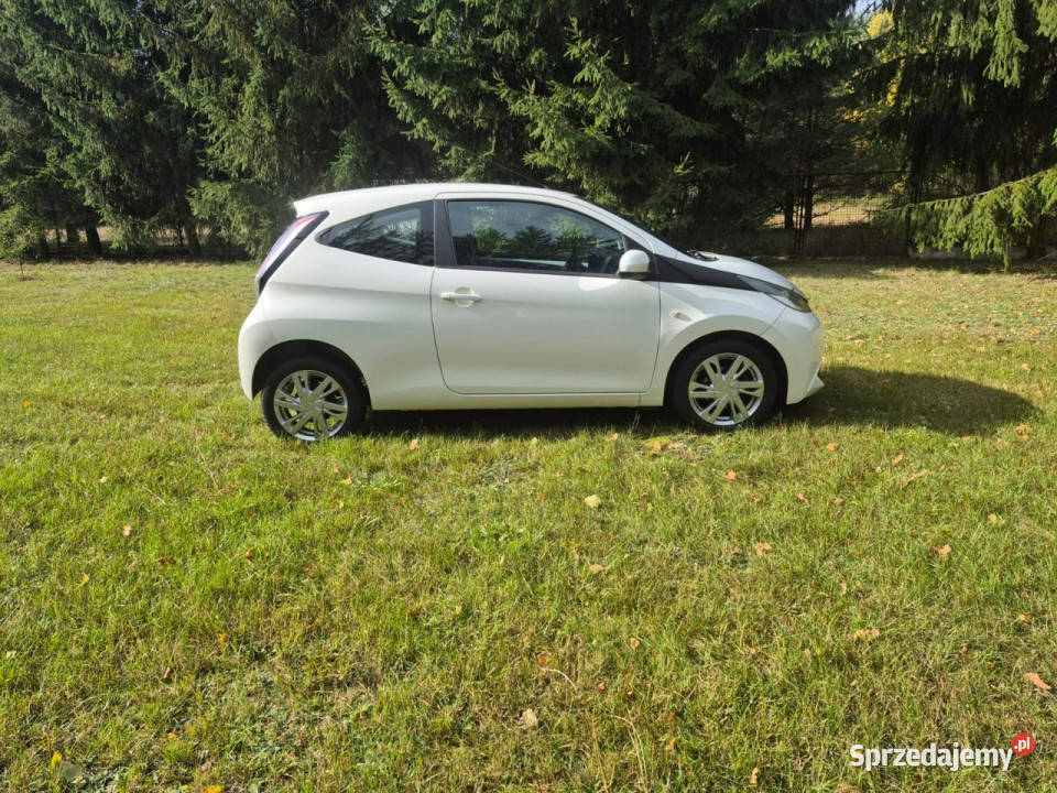 Toyota Aygo Bezawaryjny i ekonomiczny I 20052014 ABS Stare Budy