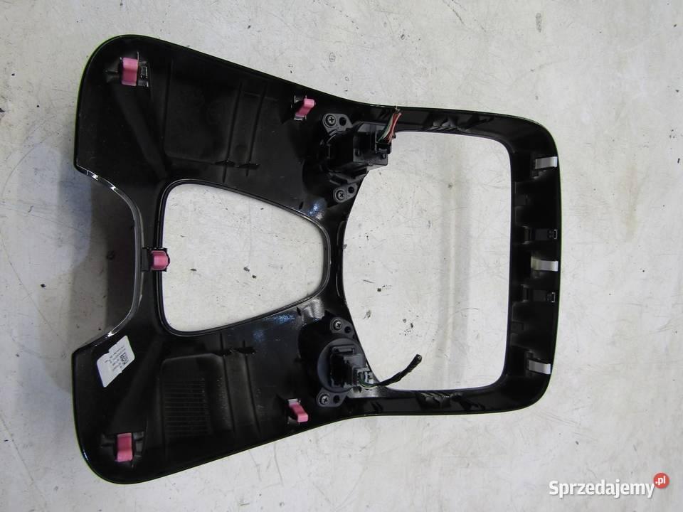 RAMKA OBUDOWA OSŁONA KONSOLI PEUGEOT 108 C1 II osobowe