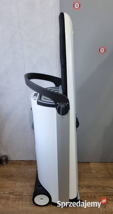 Prasowalnica deska do prasownia stacja parowa Wrocław