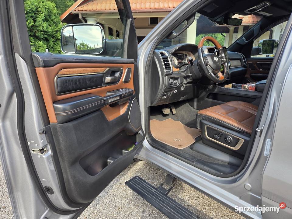RAM 1500 LONGHORN 2019r 4x4 SUV Pickup Ledy ACC Łańcut