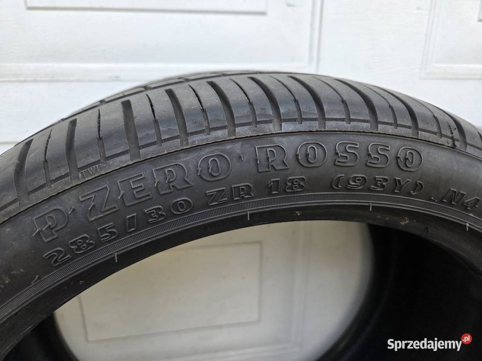 2 opony Pirelli P Zero Rosso 28530 ZR18