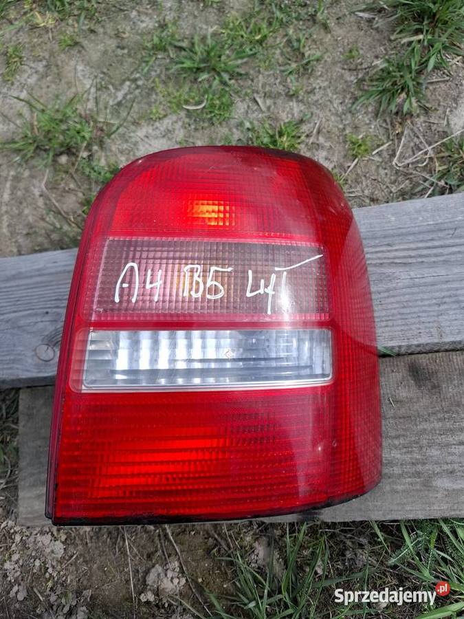 Lampa Prawa Tył Audi A4 B5 Lift osobowe Wisznice