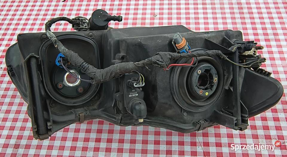 Chrysler 300m lampa lewy przód Tychy