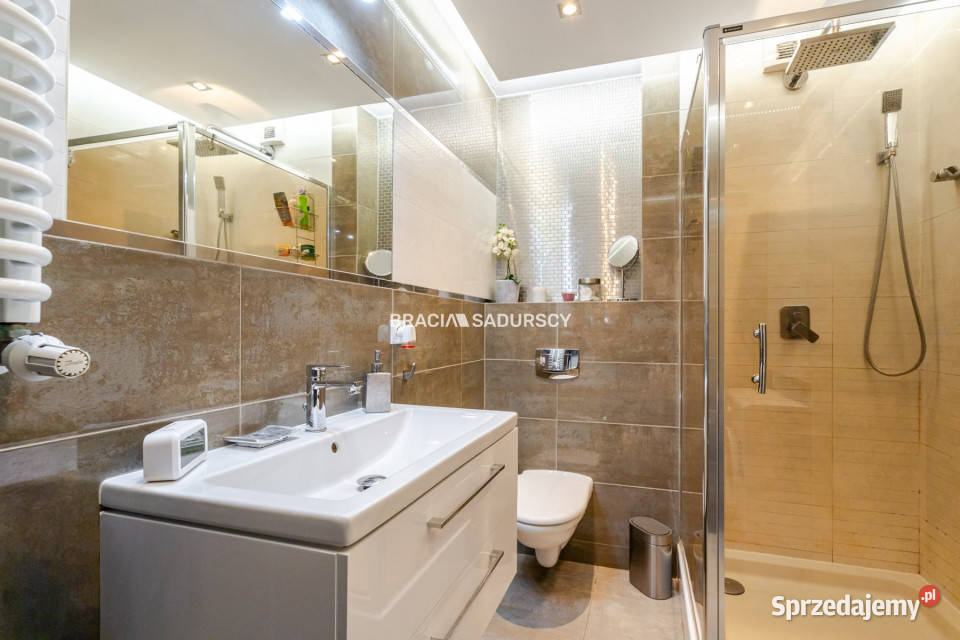 Wynajmę mieszkanie Kraków Armii Krajowej 69m2 apartamentowiec sprzedam
