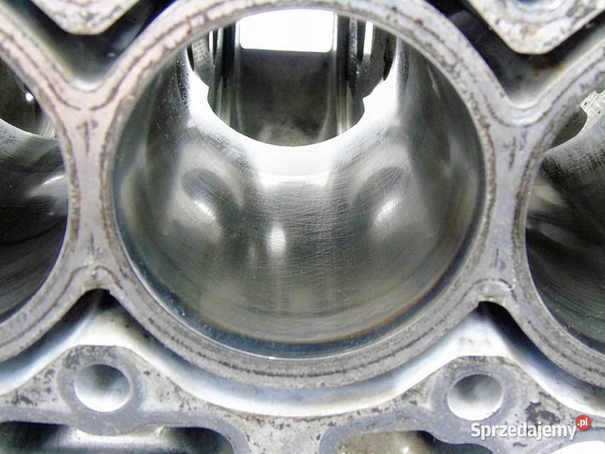 Blok silnika 16 HDI C4 C5 207 307 407 308 206 Sosnowiec