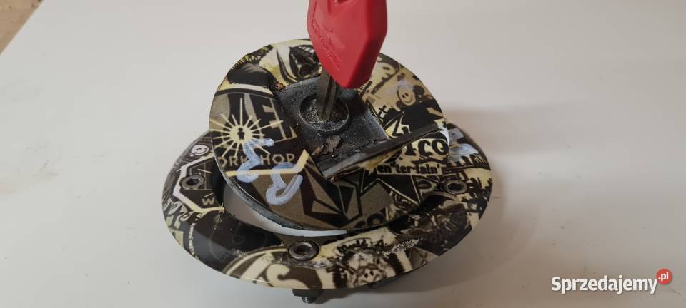 Korek wlew paliwa z kluczykiem Kawasaki ZX10R mazowieckie Warszawa