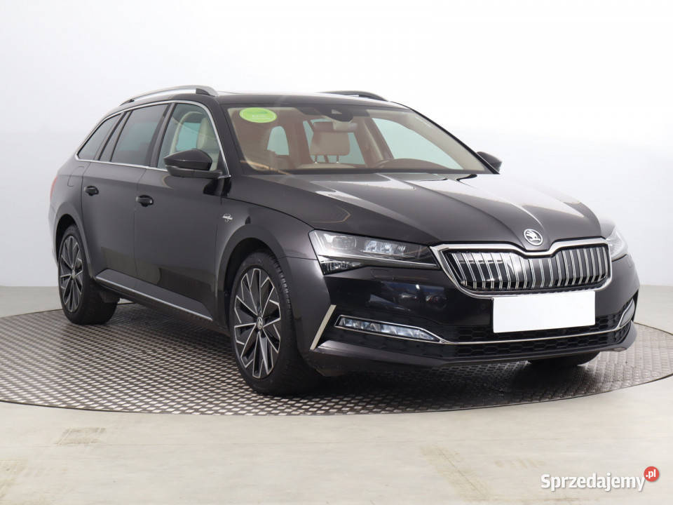 Skoda Superb iV 14 TSI PHEV czujnik zmierzchu Bielany Wrocławskie