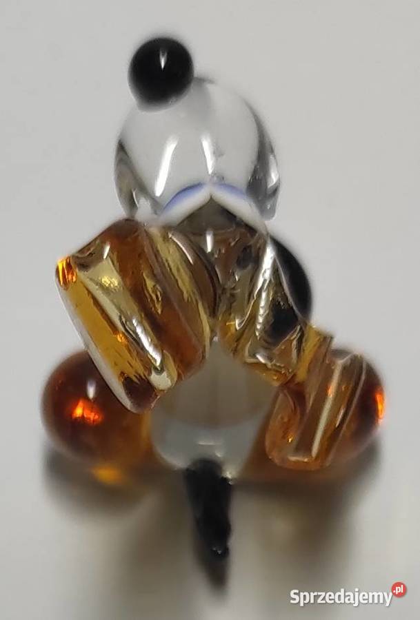 Szklany pies ze szkła kolorowy szkło artystyczne Warszawa