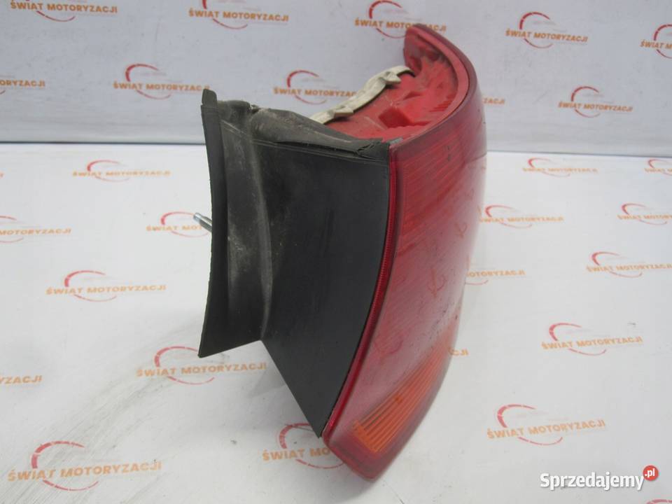 AUDI A3 SPORTBACK 8PA 07r lampa prawa tył