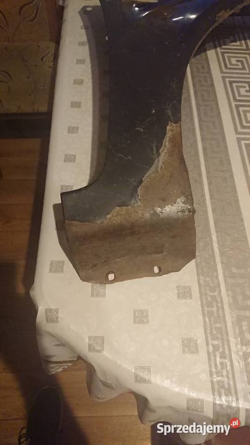 Błotnik prawy przod ford fiesta Mk 5