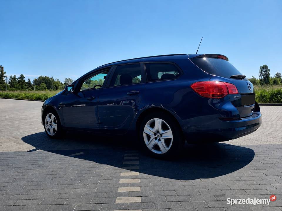 Astra J 16 Benzyna wersja Sports touer OKAZJA Sochaczew