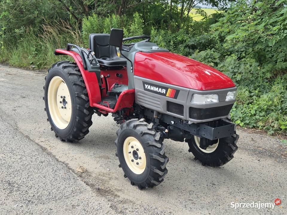 Traktorek traktor YANMAR F180D 18 44 Skrzynia biegów Manualna Małuszyn