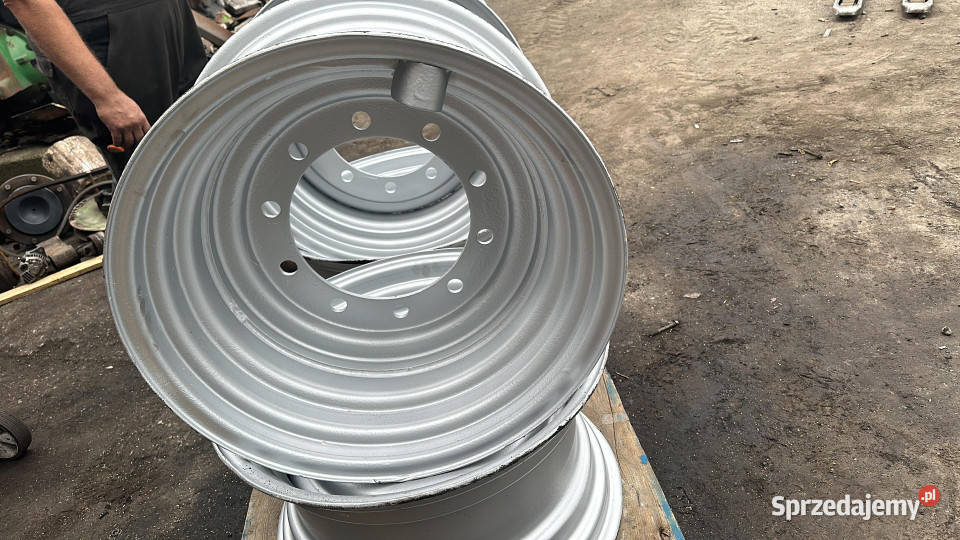 Felga 24 cale 10 szpilek 13 x 24 DW13x24 Jastrzębniki sprzedam