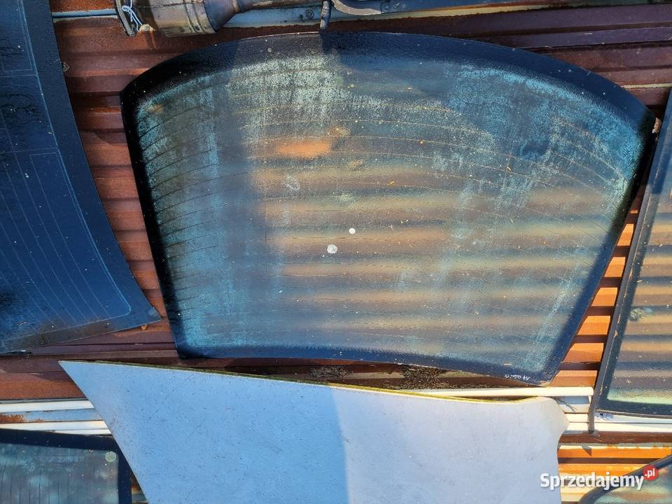 Szyba tylna Karoseryjna Bmw 3 e36 5 e39 7 e38 Rok produkcji 1990 Skawina