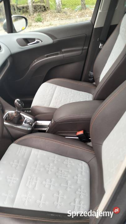 OPEL MERIVA B bezwypadkowa 2010 r mały przebieg beżowy