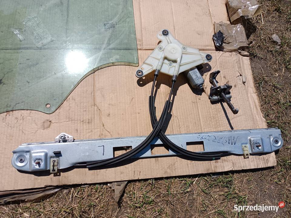 Renault master mechanizm szyby drzwi lewe manualna Zduńska Wola sprzedam